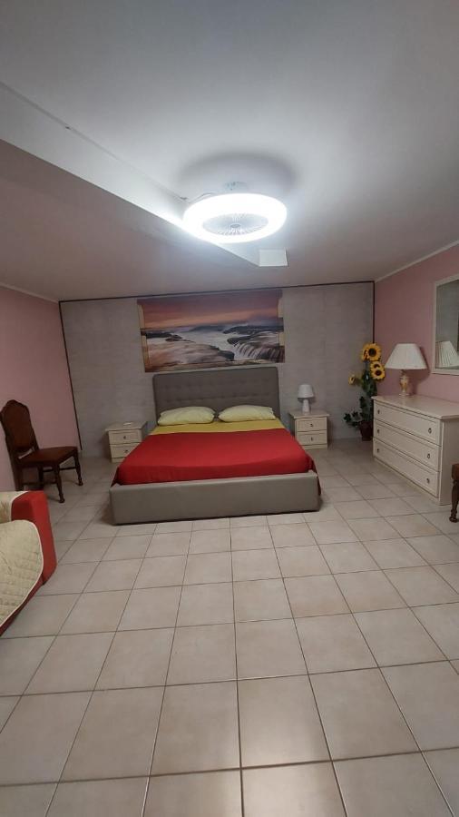 B&B Caravaggio San Donaci Eksteriør billede