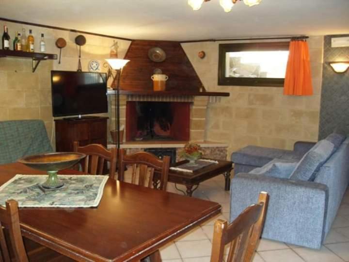 B&B Caravaggio San Donaci Eksteriør billede